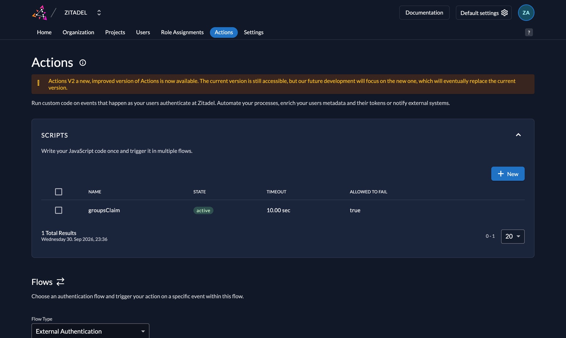 ZITADEL Actions sayfası: groupsClaim script'i active, üstte Actions V2'nin bu sürümün yerini alacağını söyleyen uyarı